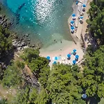Manora Nerezine
