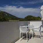 Manora Hotel
