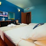 Hotel Manora 4*