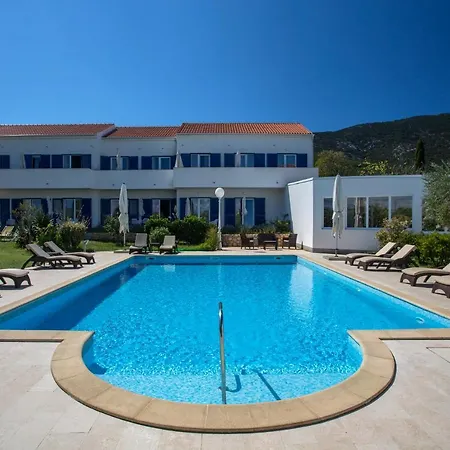 Hotel Manora 4*