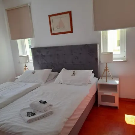 Manora 4* Nerezine