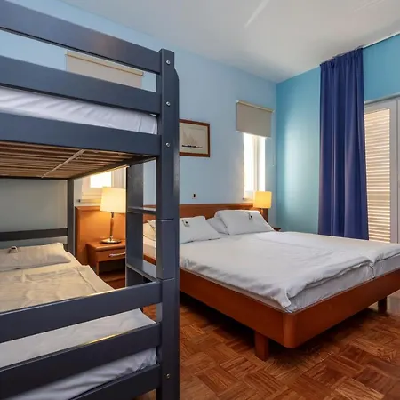 Hotel Manora Nerezine