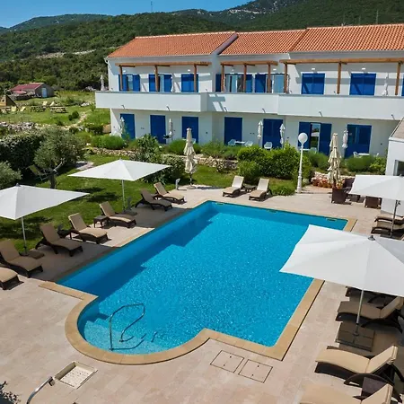 Manora Hotel Nerezine