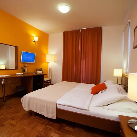 Hotel Manora