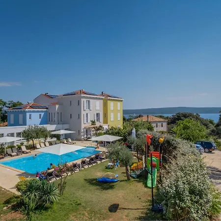 Szálloda Manora 4*