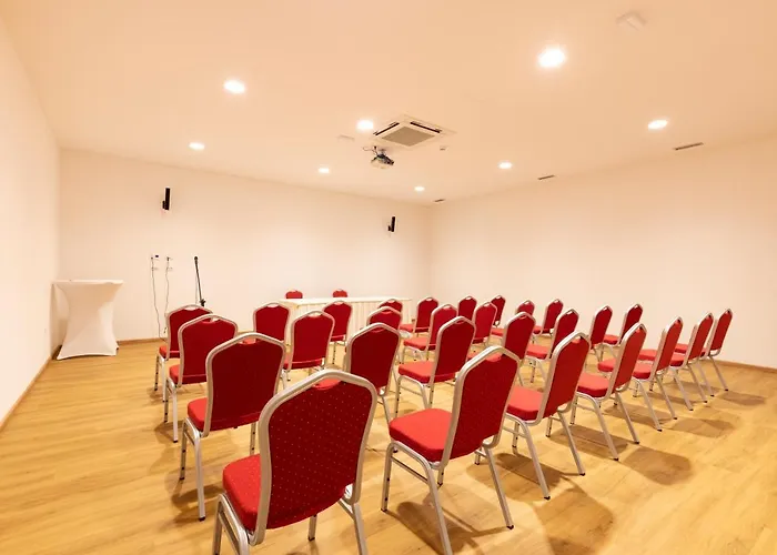 Manora 4* 内里吉恩