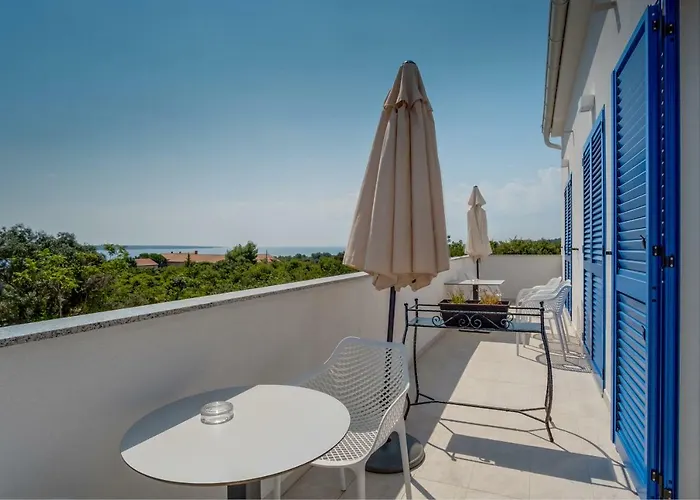 Hotell Manora Nerezine